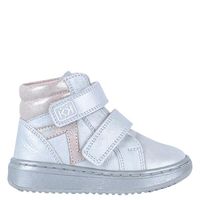 обувки - 26627 новини