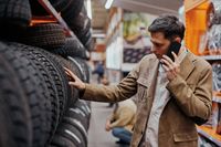 Автомобилни гуми Bridgestone 120 70 17 - 21160 бестселъри