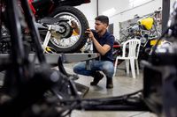 Автомобилни гуми Metzeler 180 55 17 - 86978 разновидности