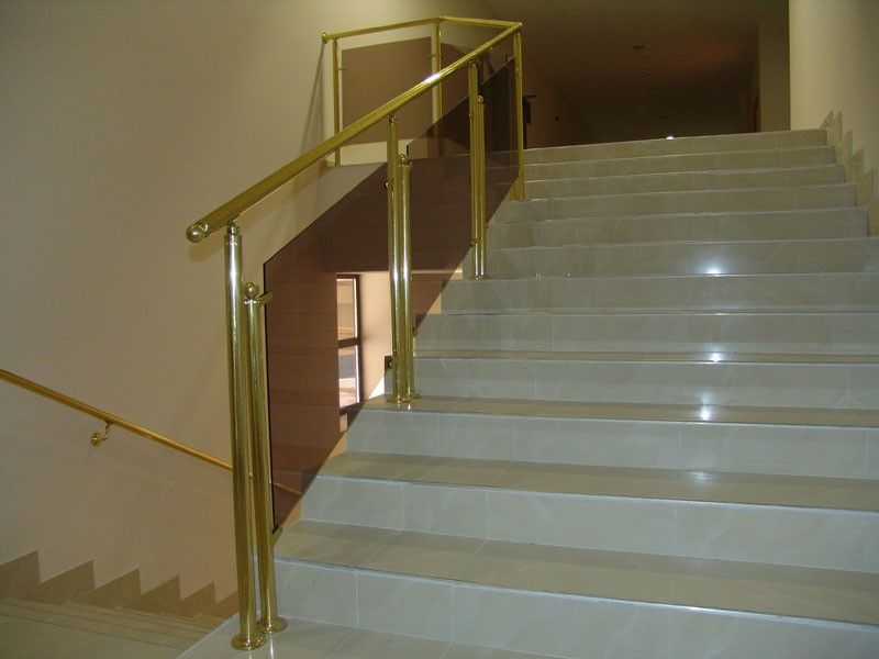 Парапет за стълбище - 42150 комбинации